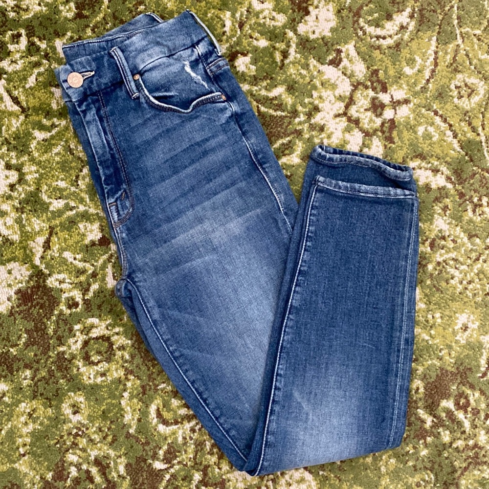 COPY - Mother High Waisted Looker Ankle Jeans